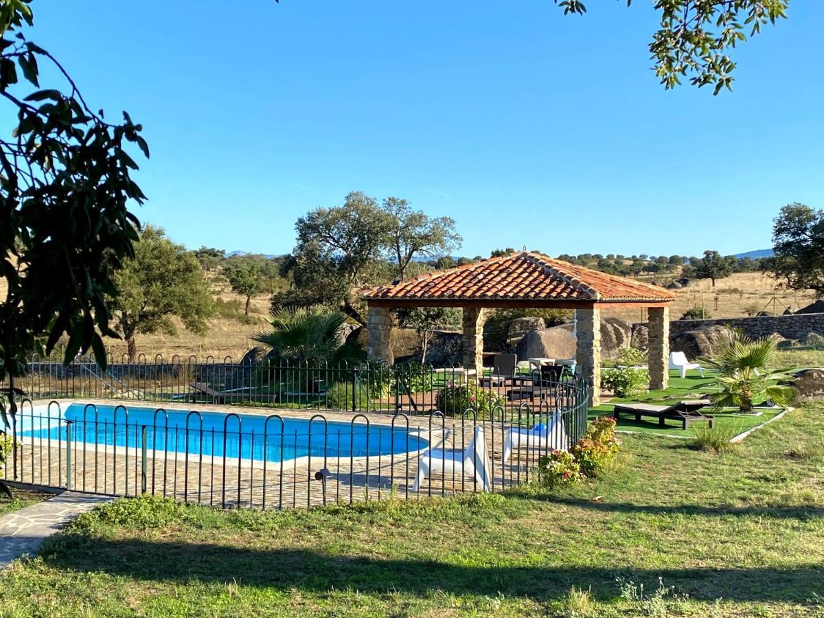 Lidenex Villa Guijo de Granadilla Exterior photo